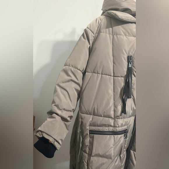 NWOT Gallery Faux Down Hood Utility Puffer Coat. Color: Lt. Sage. Size:Large - Picture 8 of 15